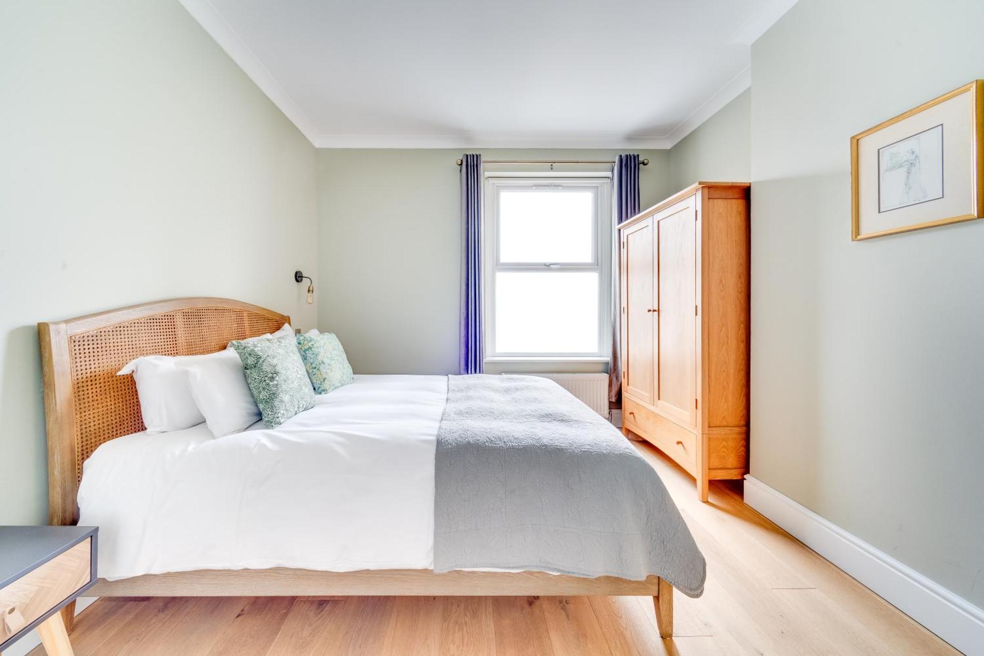 Charming Elegance At The Pontcanna Pearl - Prime Location With Comfort And Style Cardiff Esterno foto