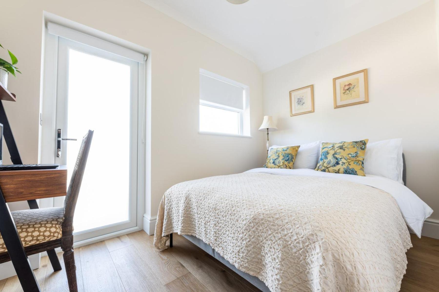 Charming Elegance At The Pontcanna Pearl - Prime Location With Comfort And Style Cardiff Esterno foto